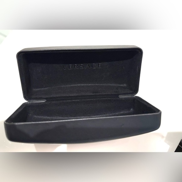 Versace Black and Gold Eyewear Case NWOT - Picture 3 of 4